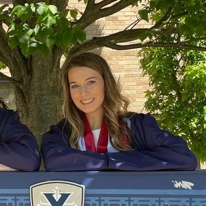 Meet your Posher, Bridget